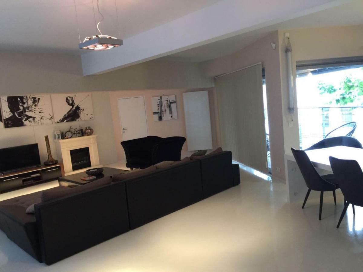 Beautiful Loft In The Center Of Brusselsアパートメント エクステリア 写真